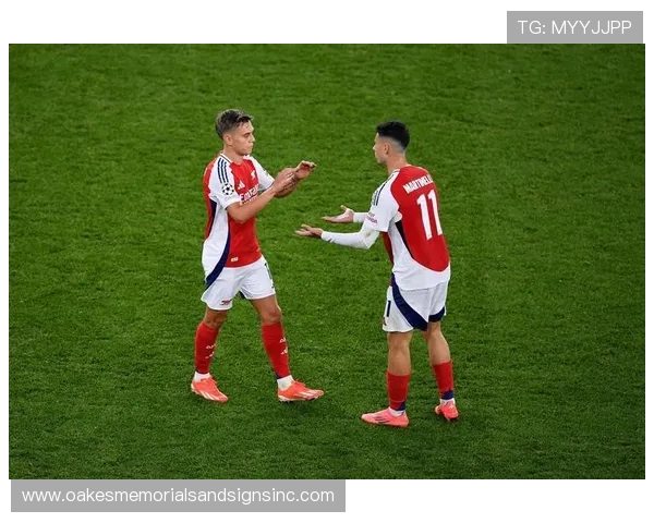 TA：拜仁因迪亚斯更具穿透力，红军逼抢强度因失去他而下降